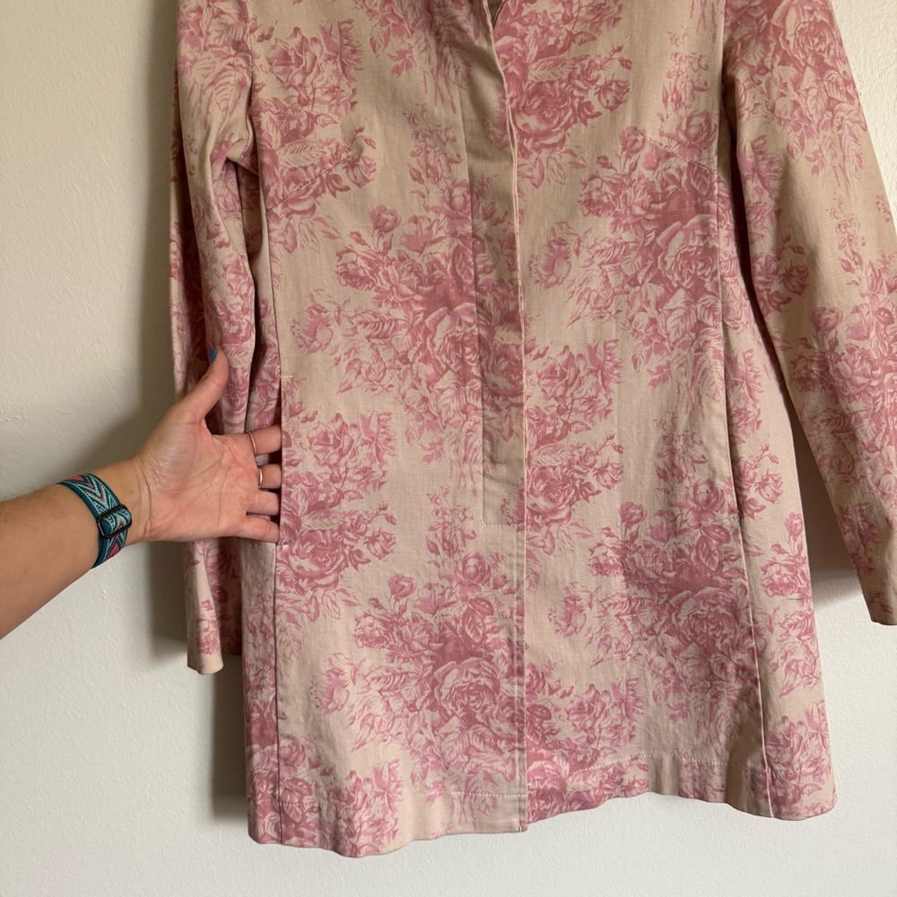 Windsor Blush Pink Vintage Inspired Floral Print Canvas Trench Coat Size Medium - Picture 4 of 9